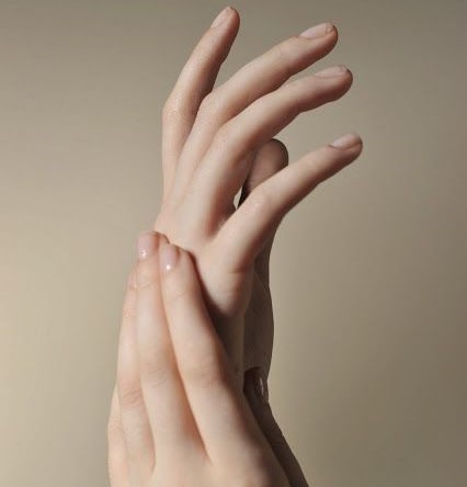 ครีมทามือ