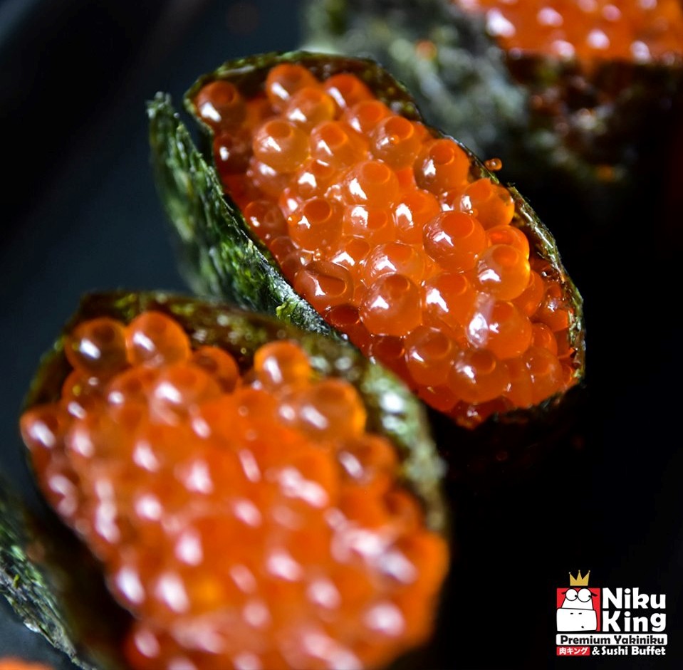 ซูซิ ไข่กุ้ง niku king