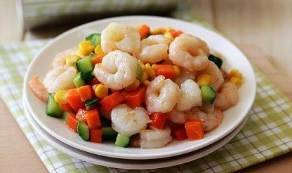 ผัดผักรวมกุ้งสด