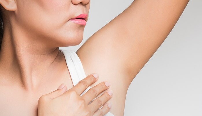 สาเหตุที่ทำให้รักแร้ดำ