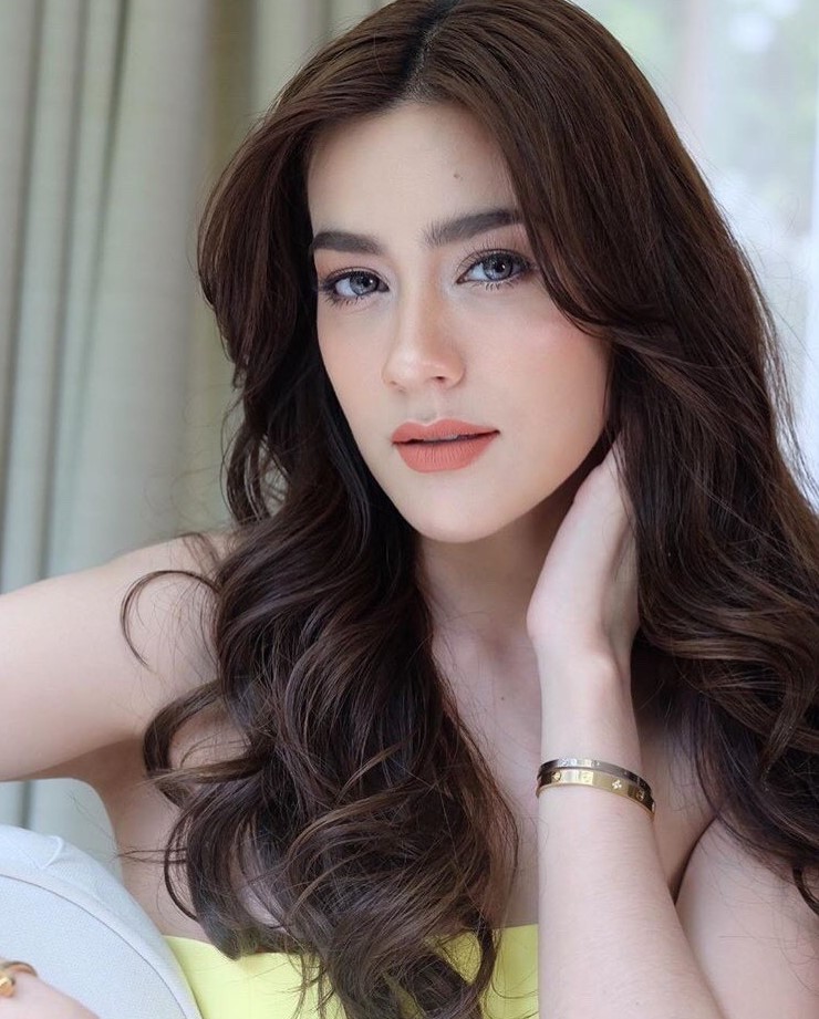 แววตา คิม คิมเบอร์ลี่