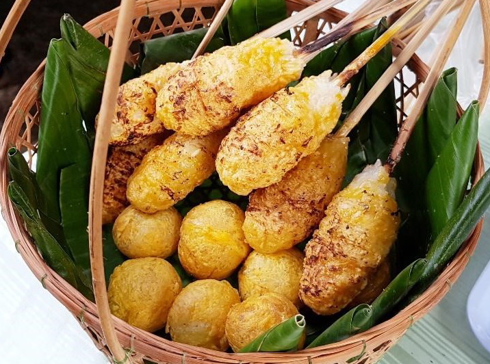 10 ข้าวจี่ จังหวัดร้อยเอ็ด