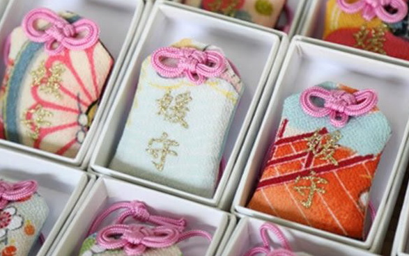 10 เครื่องรางด้านความรัก วัดคิโยมิซุ ญี่ปุ่น