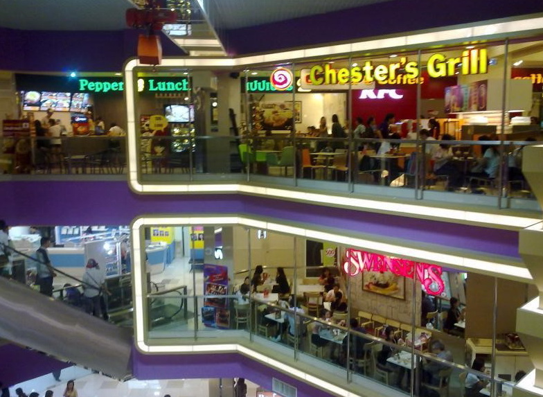 4 เซ็นเตอร์วัน และวิคตอรี่ มอลล์ -2